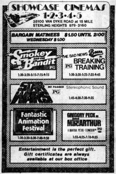 Showcase Cinemas Sterling Heights - Old Ad (newer photo)